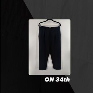 EUC On 34th Black Pull On Tapered Pants